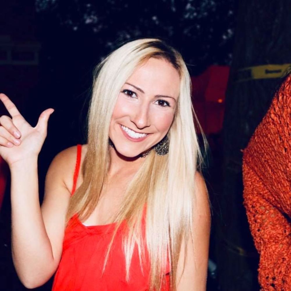 Meet your Posher, Lilly